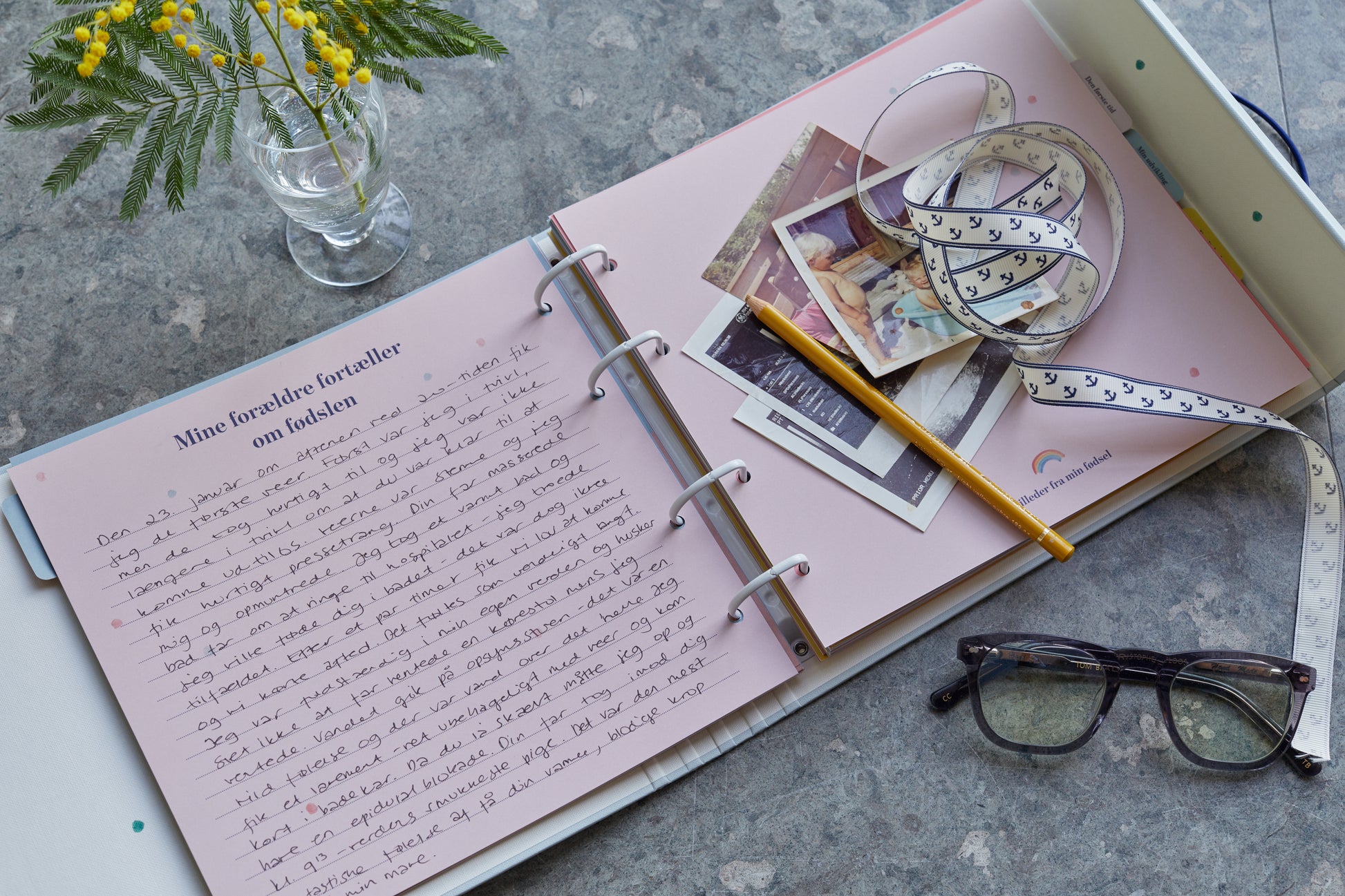 åben barnets bog med ringbind