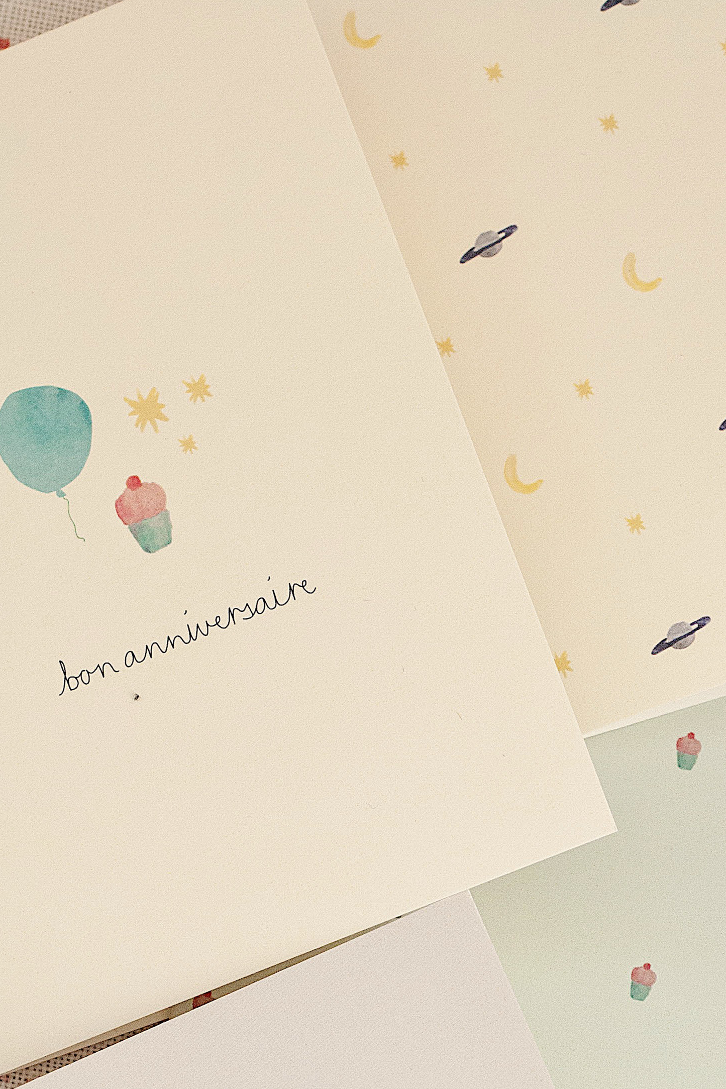 kort – bon anniversaire – blå ballon