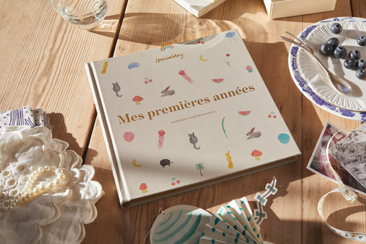 mes premières années - souvenirs et petits trésors - beige book