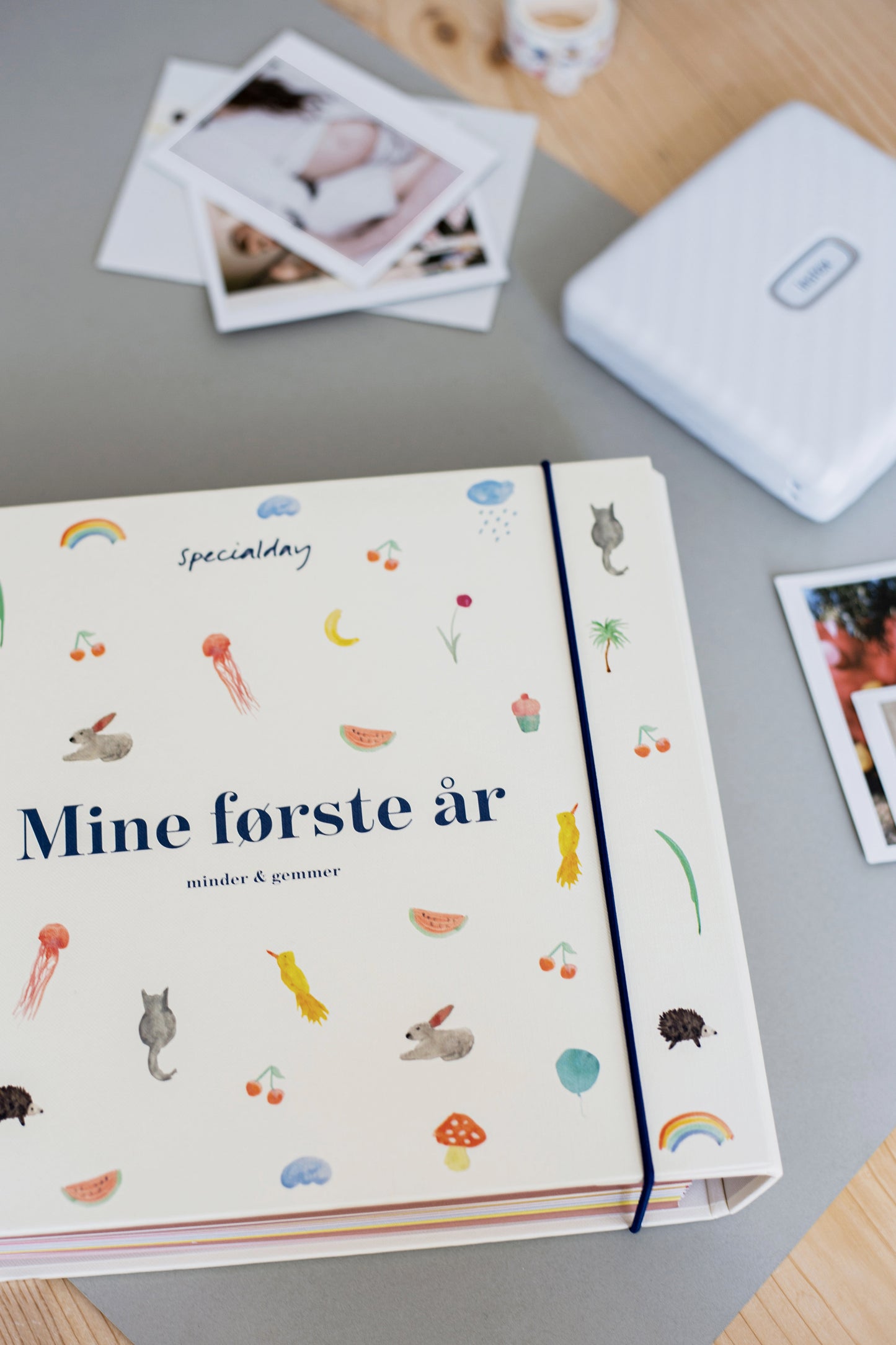 mine første år album & smartphone printer