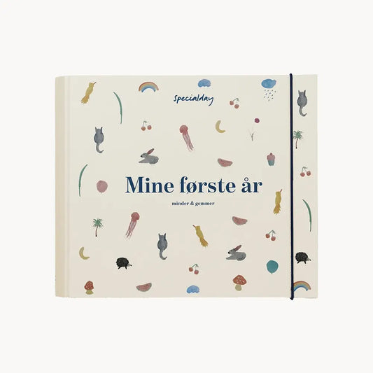 barnets bog med ringbind – mine første år – creme album